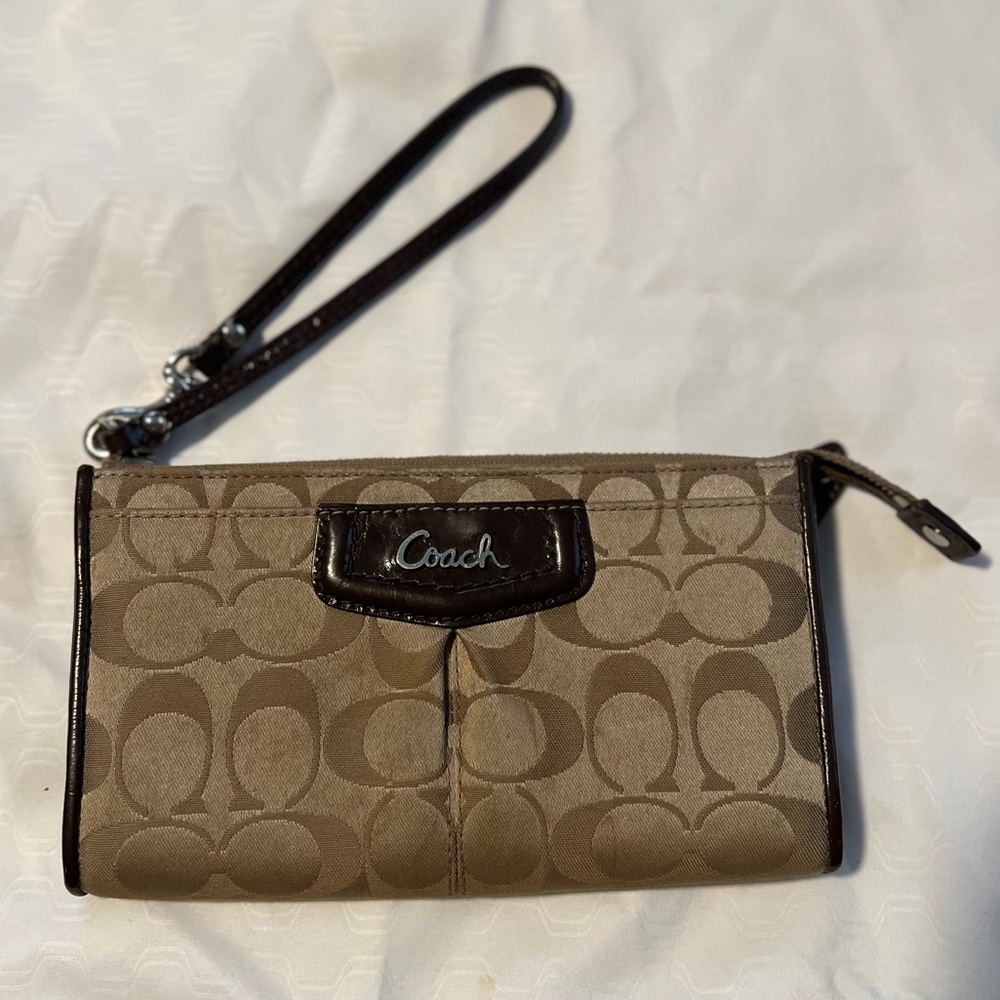 Coach Wristlet Wallet